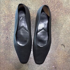 Halston ballet flats